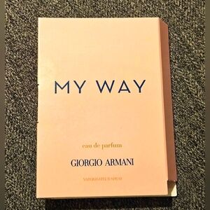 ⭐️FREE Giorgio Armani Perfum